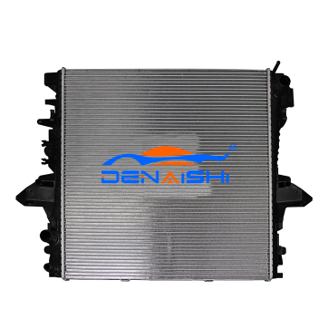 หม้อน้ำสำหรับ Rover Discovery 4 13- MT